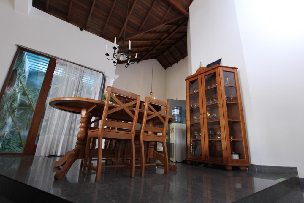 Angel Villa Negombo Exterior foto