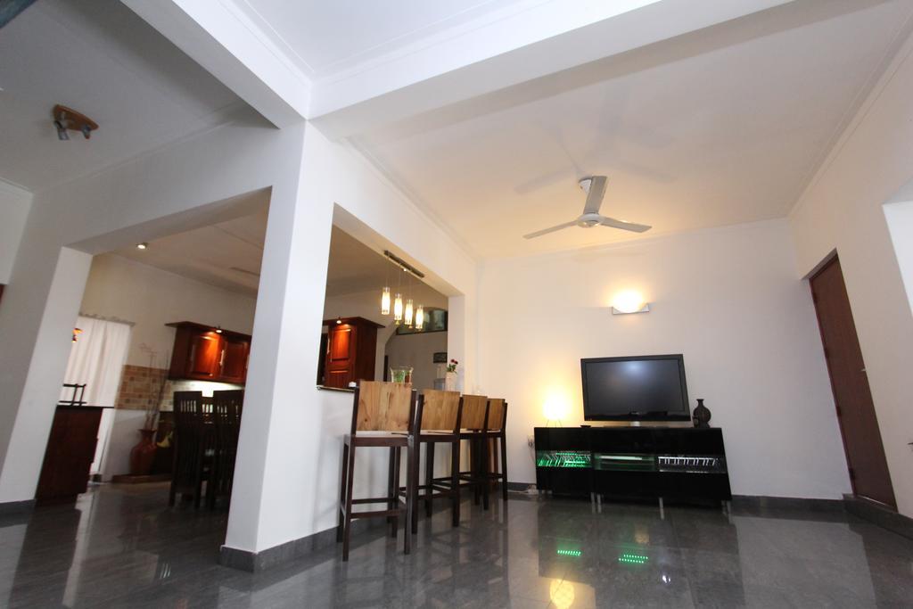 Angel Villa Negombo Exterior foto